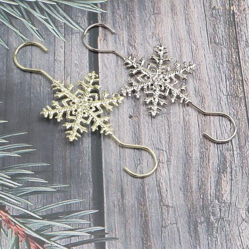 🏆2025 Christmas Hot Sale⚡Christmas S-Hooks - Metal Hanging Hooks with Snowflake Charms for Ornaments, Garland (20pcs)