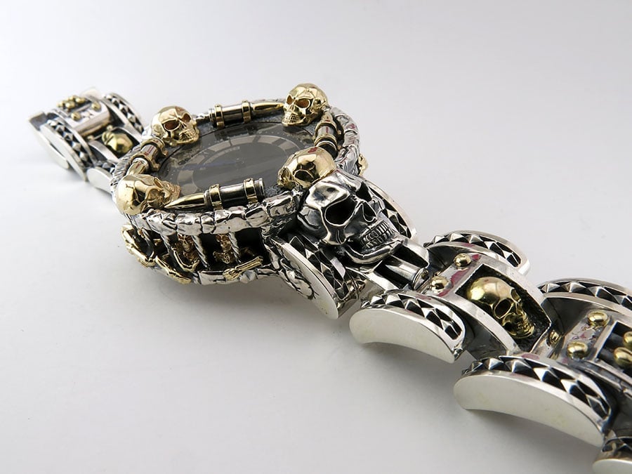 🔥Mysterious Forbidden Bullet Skull Wrist Watch