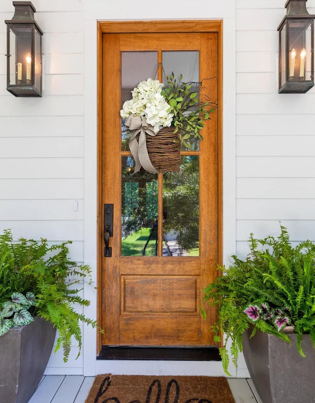 Cream Hydrangea Door Hanger Basket Wreath